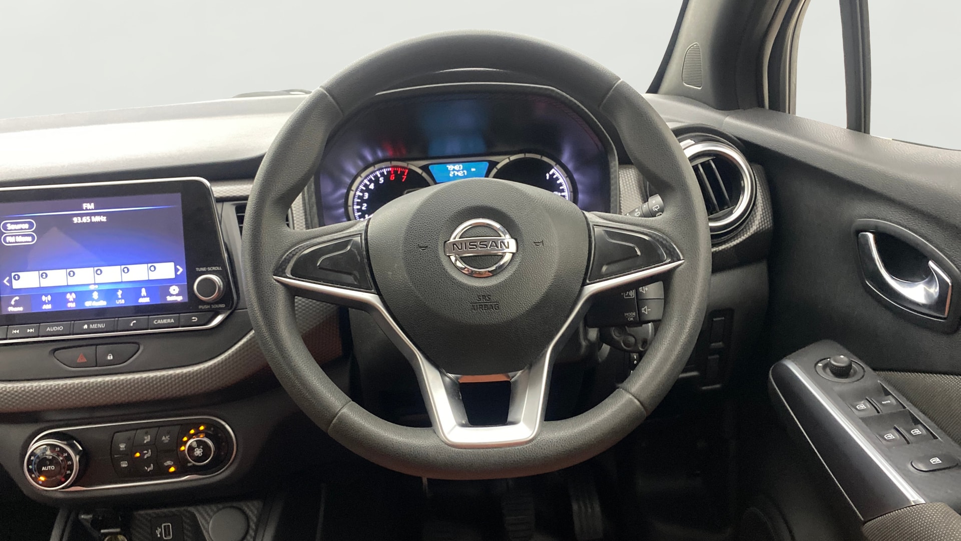 Used 2021 Nissan Kicks Used 2021 Nissan Kicks