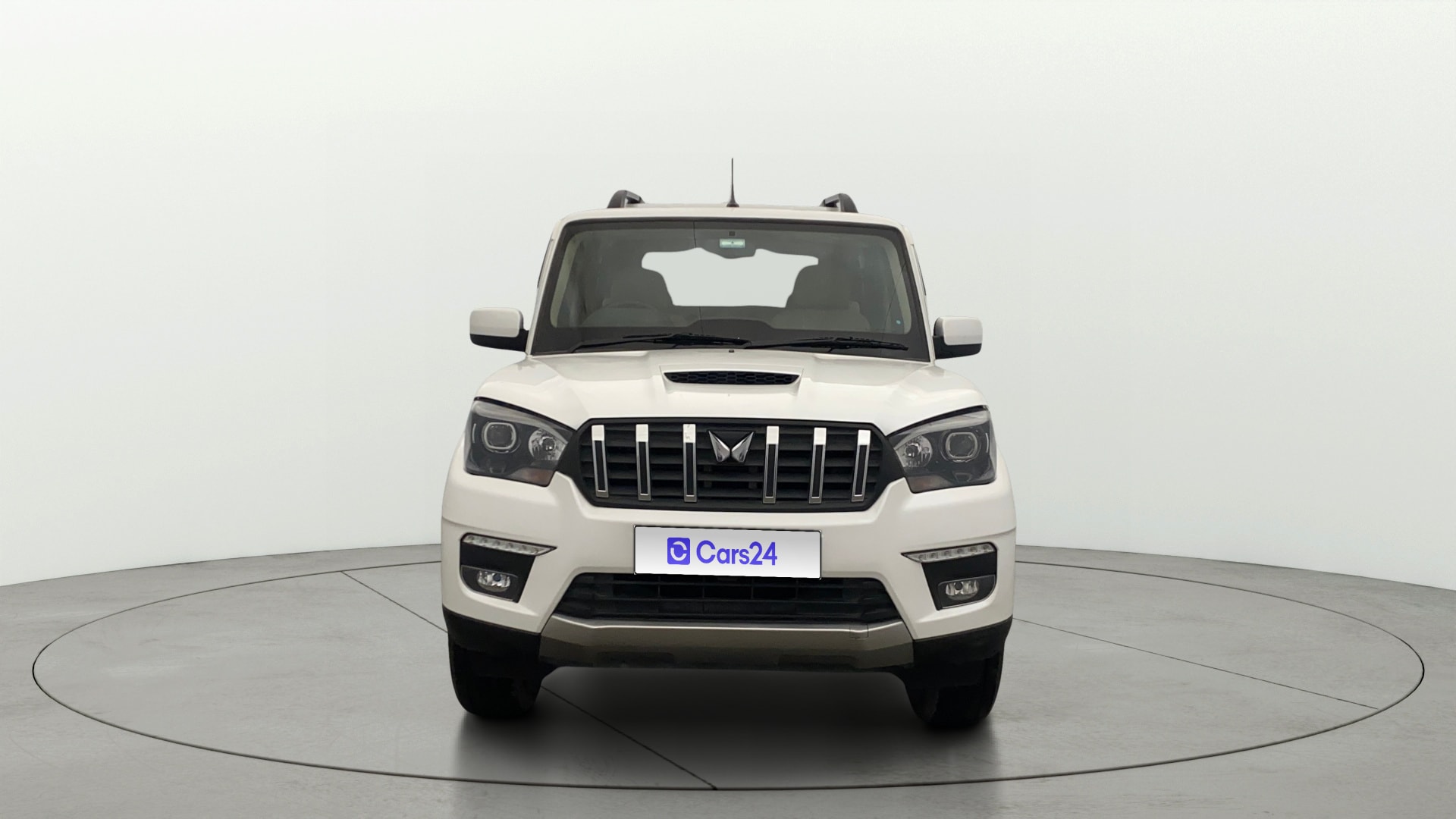 Used 2024 Mahindra Jeep Used 2024 Mahindra Jeep