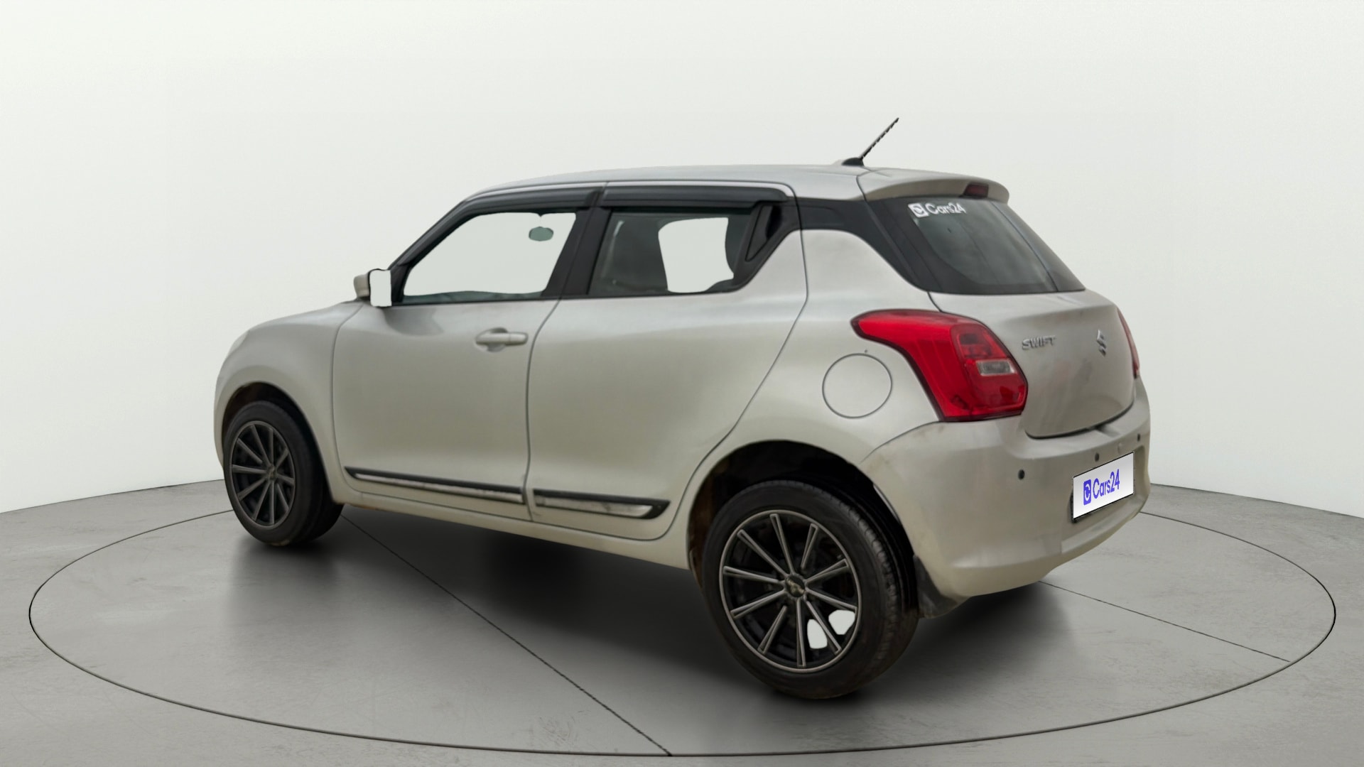 View 2018 Maruti Suzuki 1000 Base Variant Image 2 Used 2018 Maruti Suzuki 1000 Base Variant Image 2