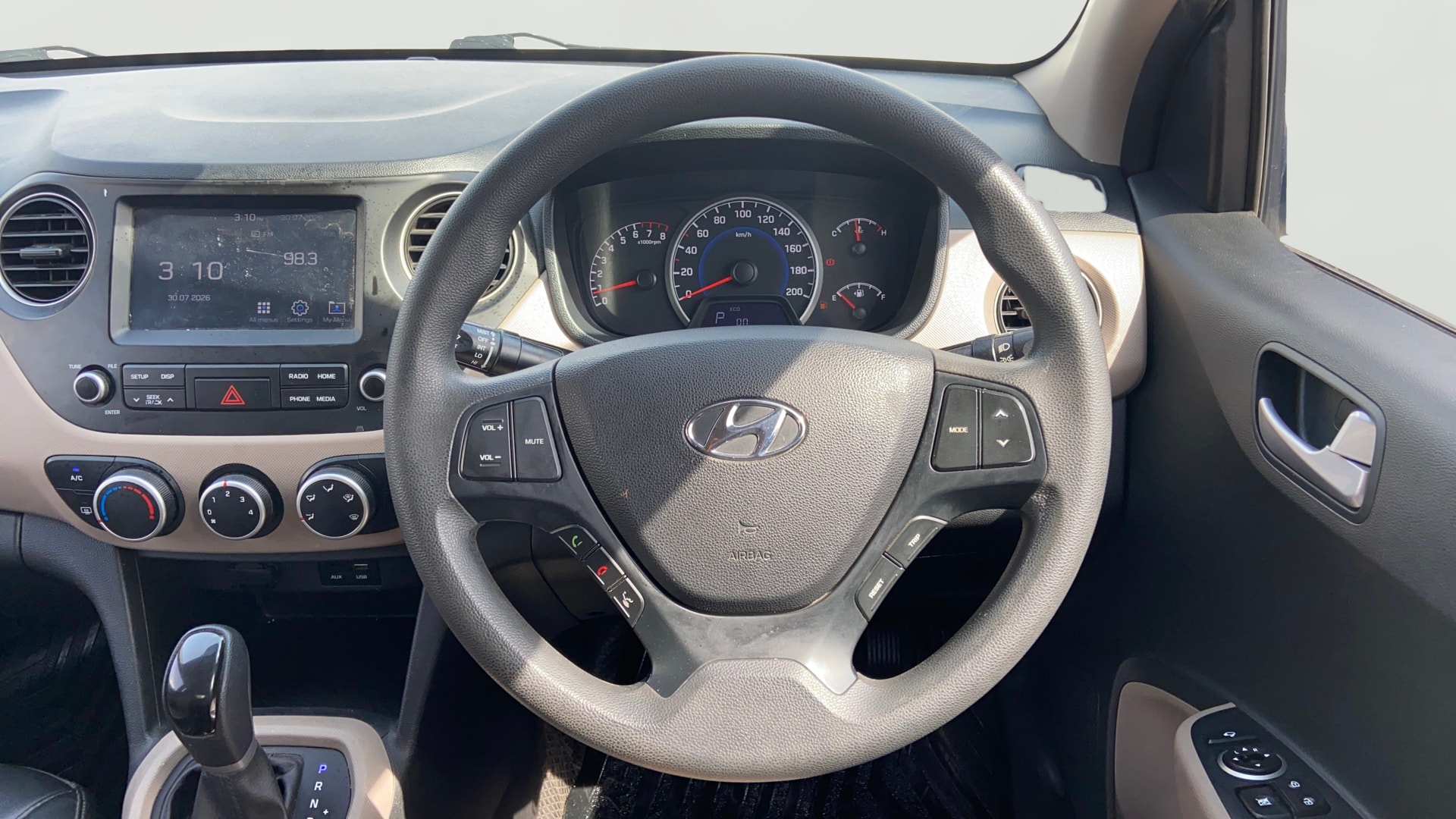 View 2019 Hyundai Grand i10 1.2 Sportz AT Petrol Image 20 Used 2019 Hyundai Grand i10 1.2 Sportz AT Petrol Image 20