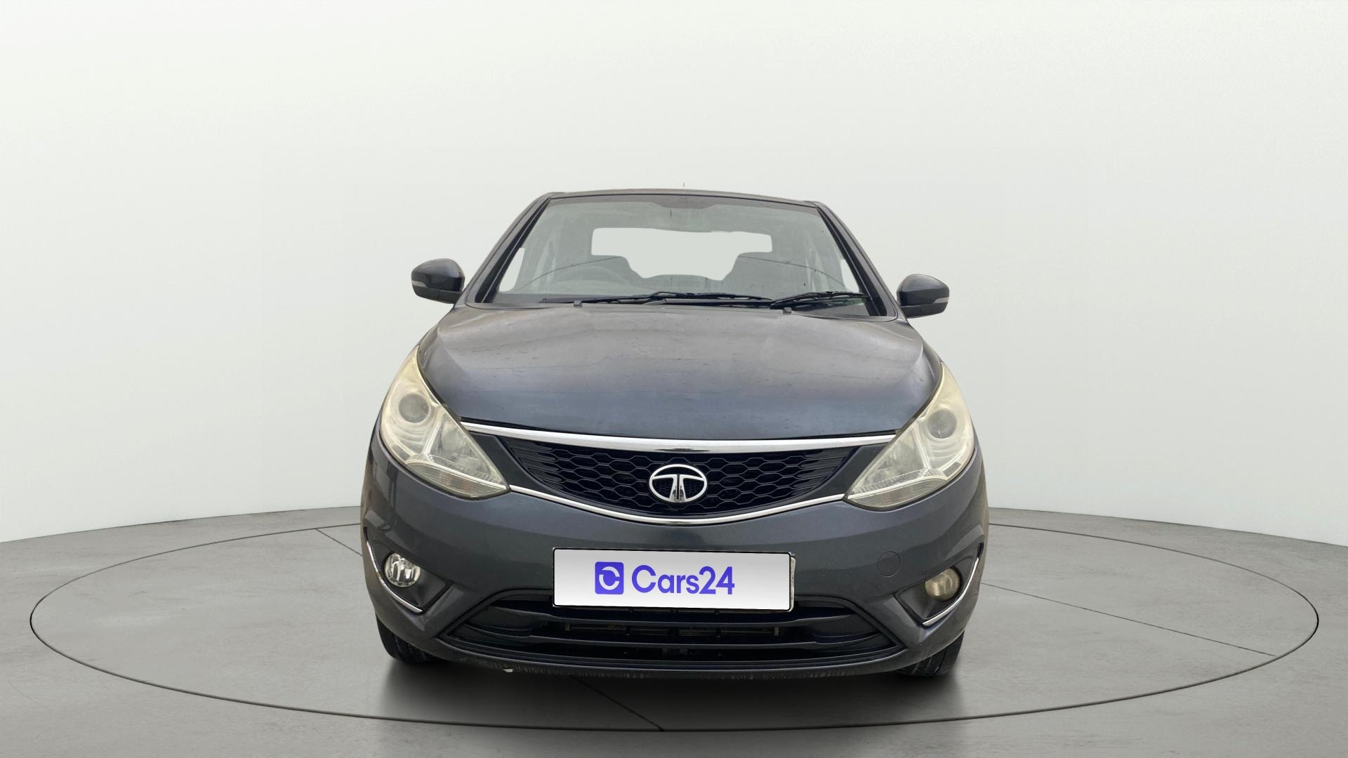 View 2016 Tata Zest XMS Petrol Image 1 Used 2016 Tata Zest XMS Petrol Image 1
