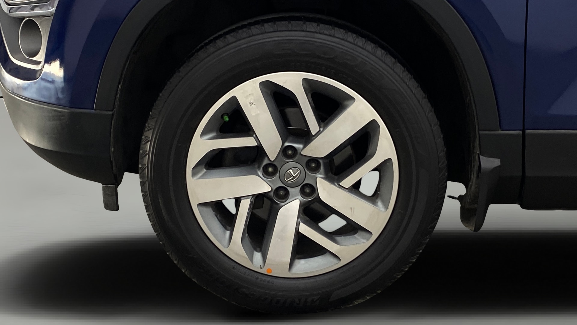 View 2021 Tata Safari XZA Image 30 Used 2021 Tata Safari XZA Image 30
