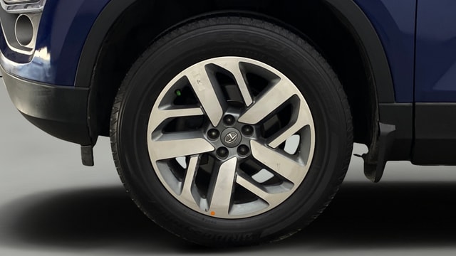 View Tata Safari Image 30 Used Tata Safari Image 30