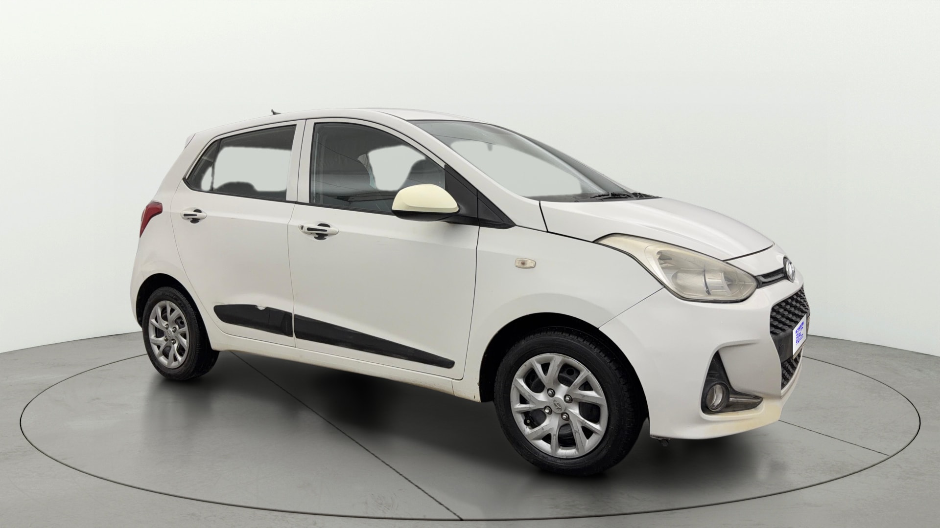 View 2018 Hyundai Grand i10 Sportz 1.2 Kappa Image 21 Used 2018 Hyundai Grand i10 Sportz 1.2 Kappa Image 21