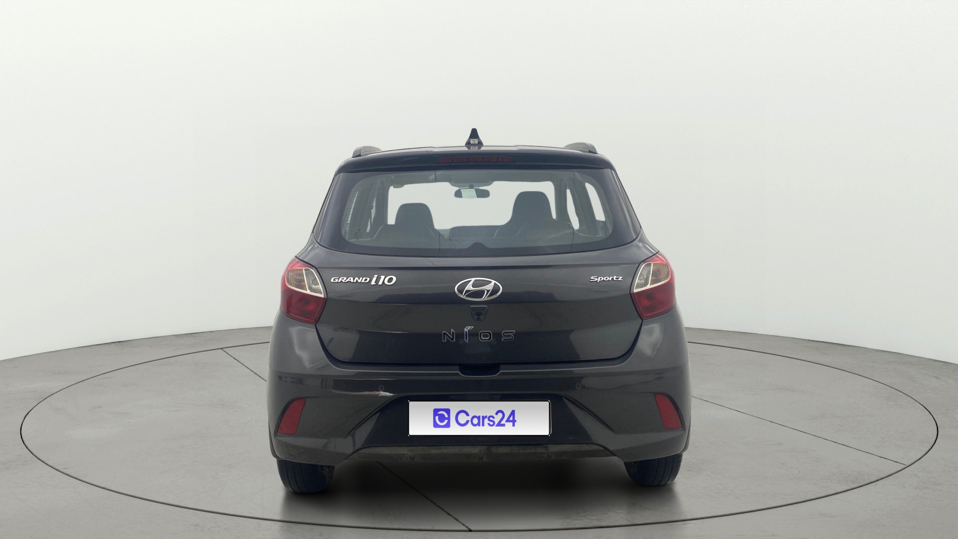 View 2021 Hyundai Grand i10 Nios Sportz Petrol AMT Image 39 Used 2021 Hyundai Grand i10 Nios Sportz Petrol AMT Image 39