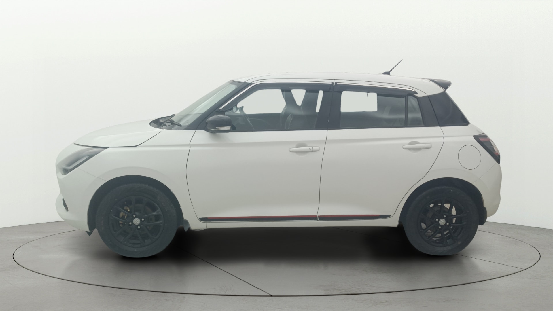 View 2024 Maruti Suzuki 1000 Base Variant Image 27 Used 2024 Maruti Suzuki 1000 Base Variant Image 27