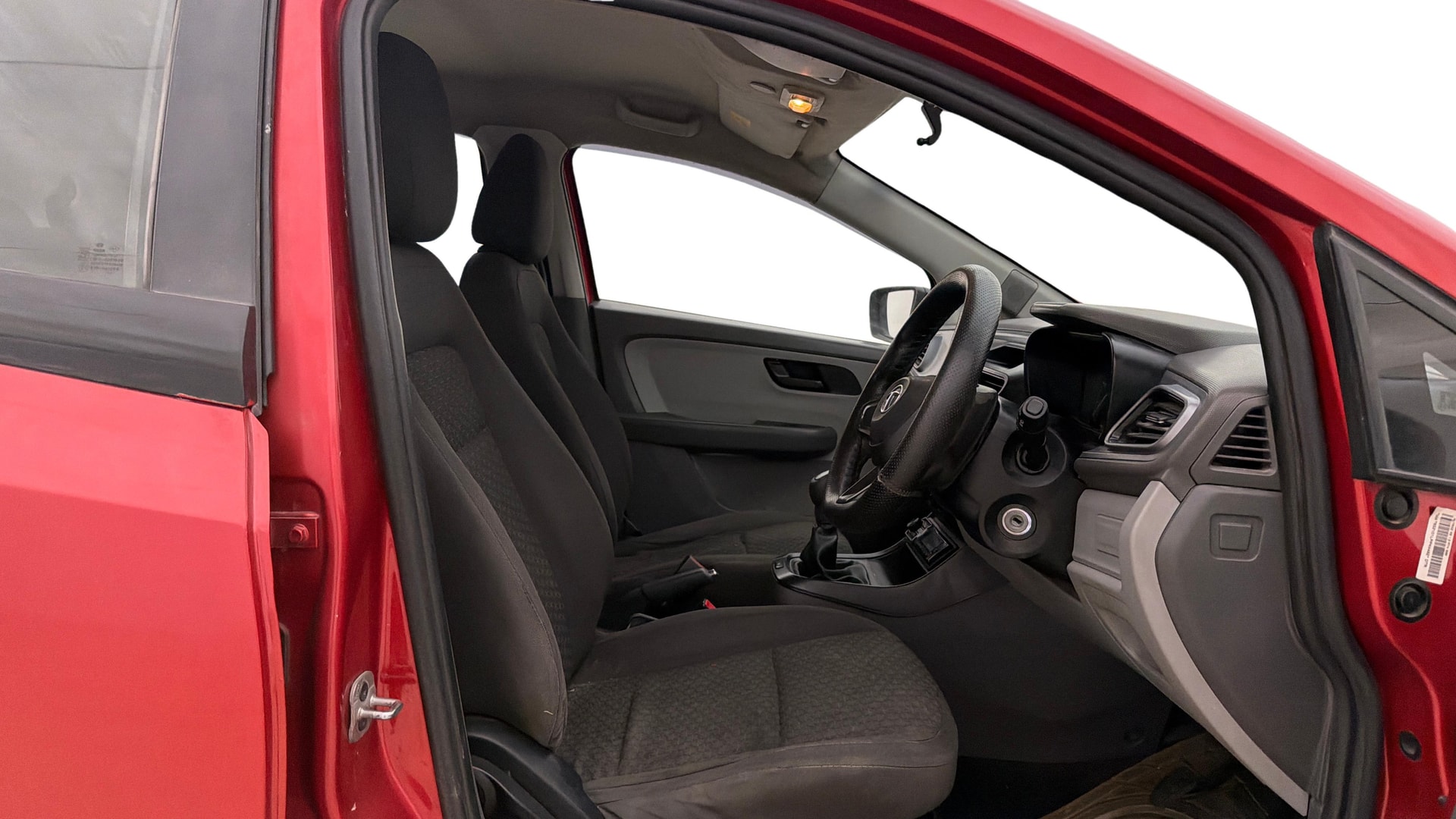 View 2021 Tata Altroz XE Petrol Image 25 Used 2021 Tata Altroz XE Petrol Image 25