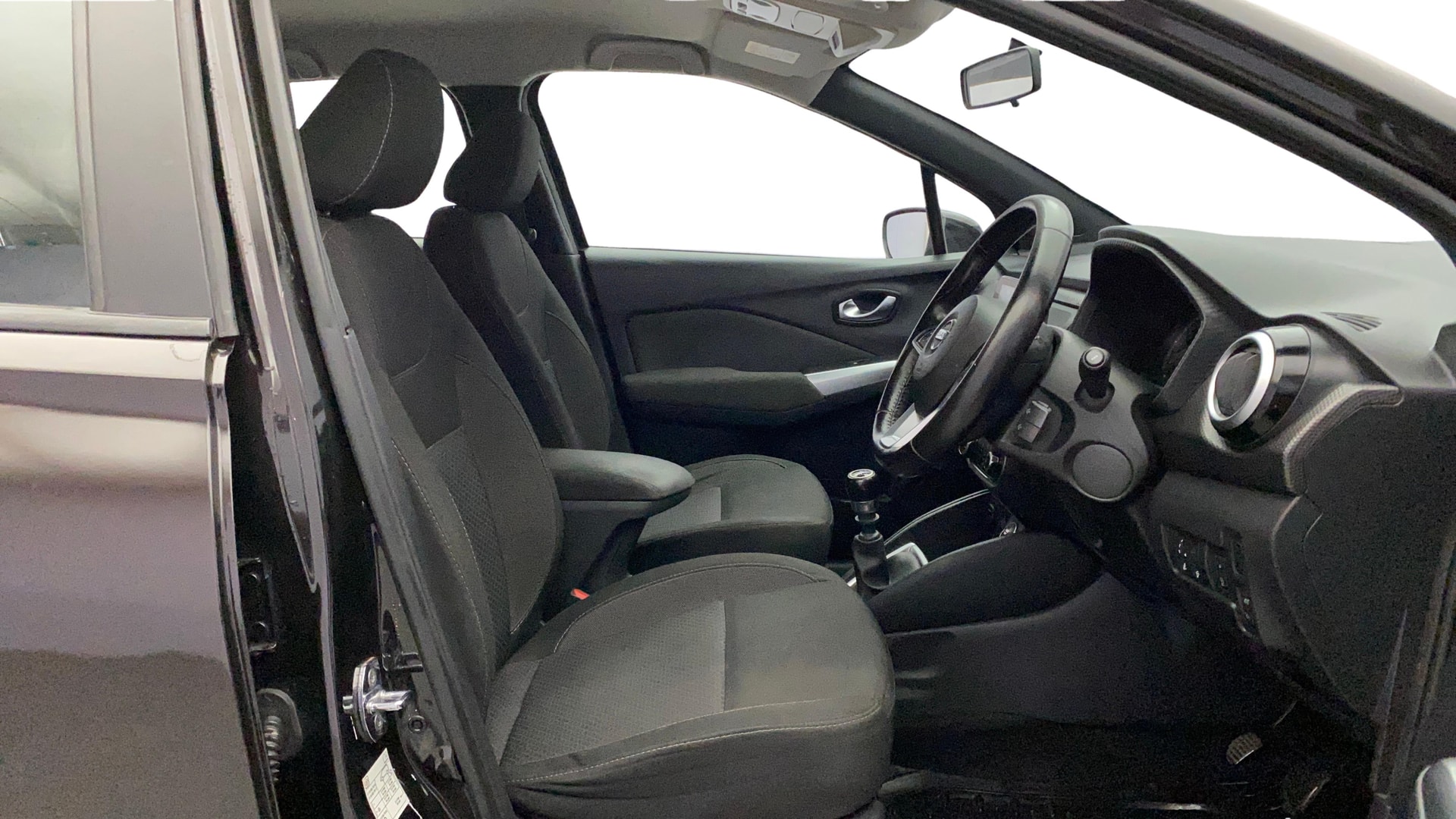View 2020 Nissan Kicks XV Petrol BS IV Image 18 Used 2020 Nissan Kicks XV Petrol BS IV Image 18