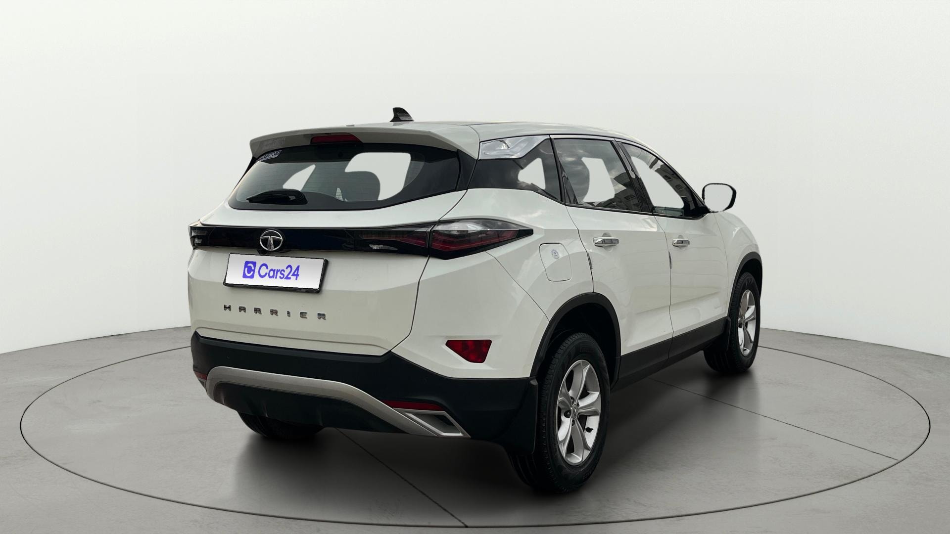 View 2019 Tata Harrier XE Image 45 Used 2019 Tata Harrier XE Image 45