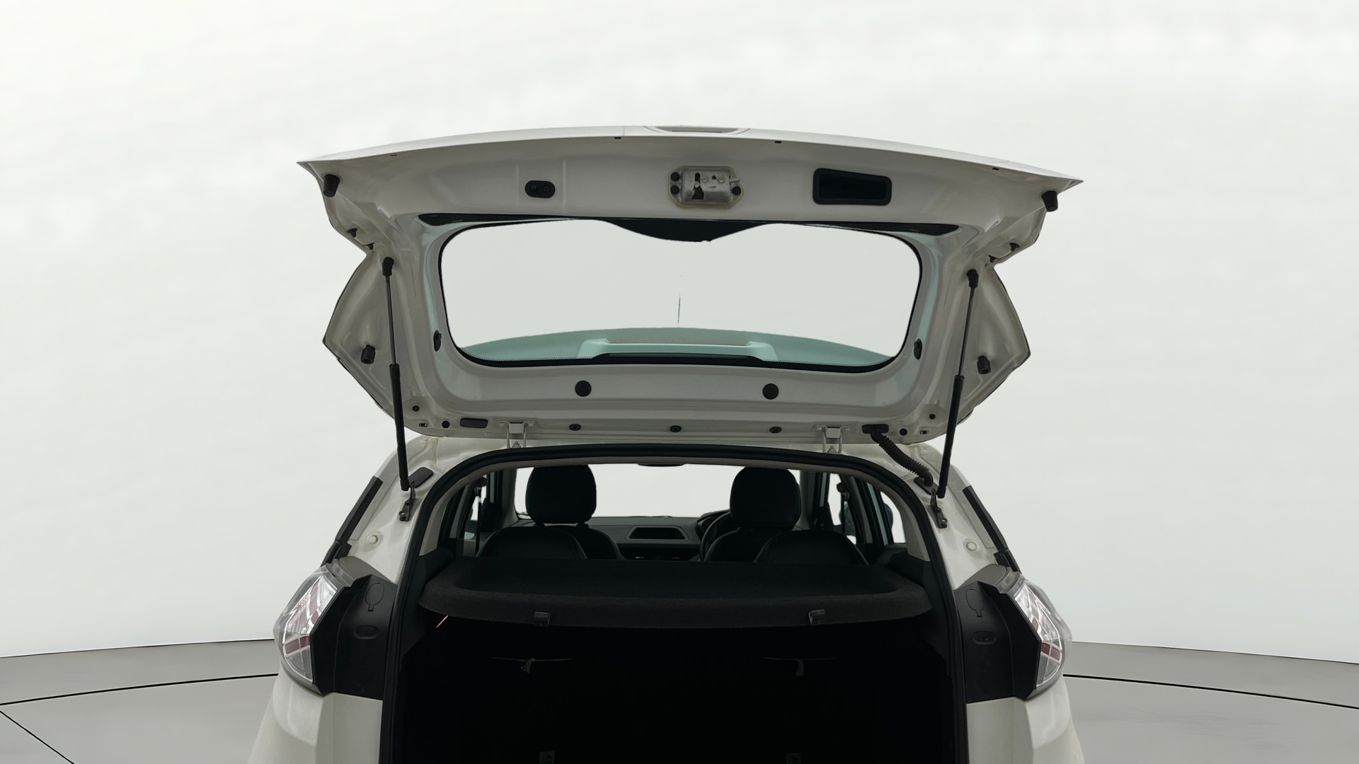 View 2020 Tata Nexon Revotron XM Image 16 Used 2020 Tata Nexon Revotron XM Image 16
