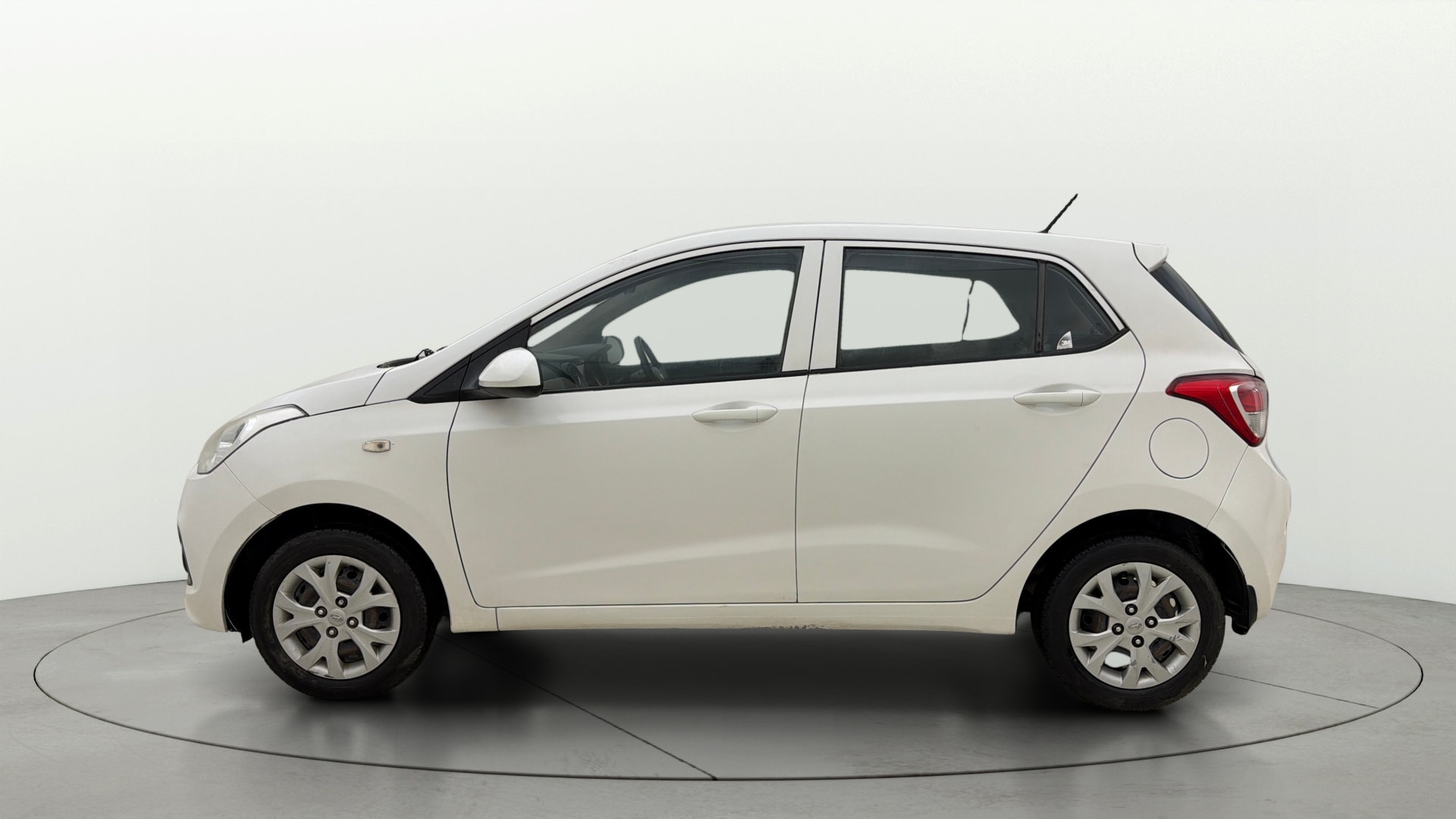 Used 2016 Hyundai Grand i10 Used 2016 Hyundai Grand i10