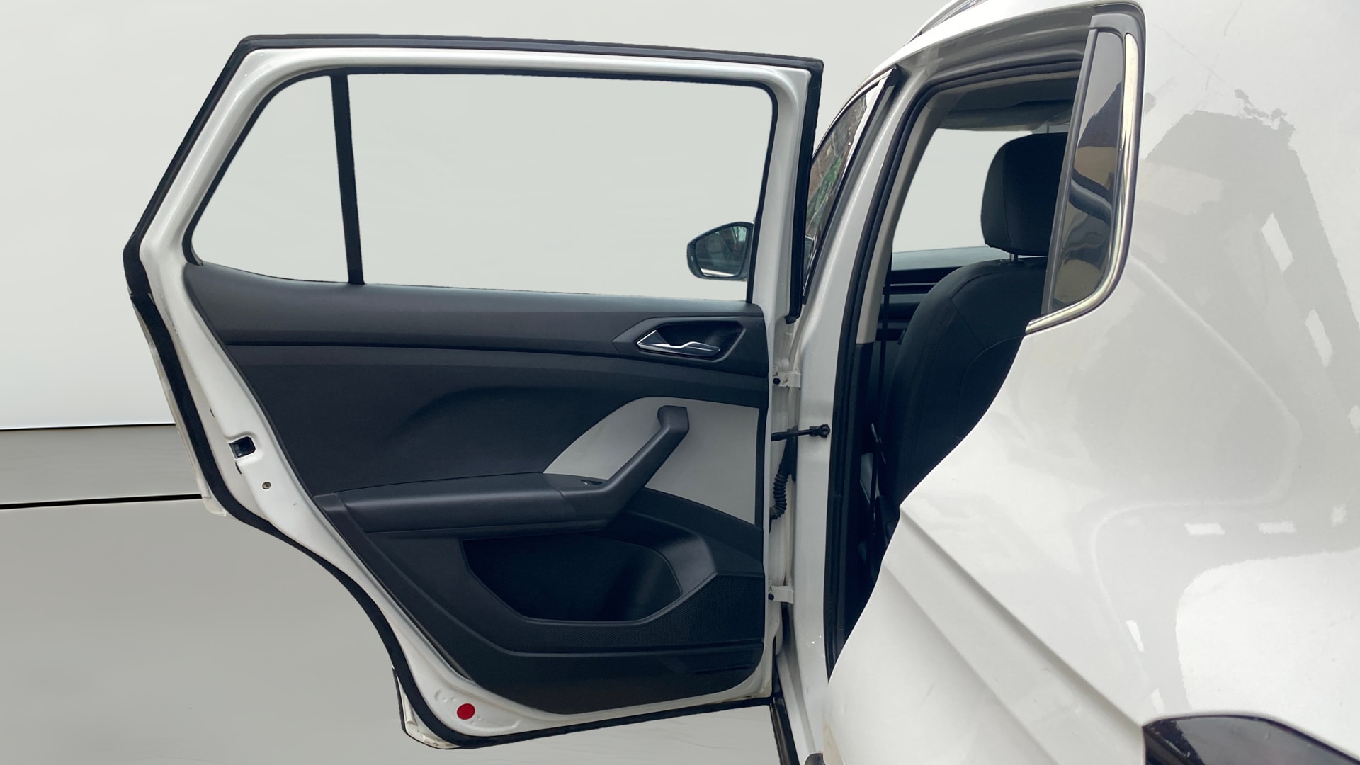View 2023 Skoda Kushaq Style 1.0 TSI AT Image 22 Used 2023 Skoda Kushaq Style 1.0 TSI AT Image 22