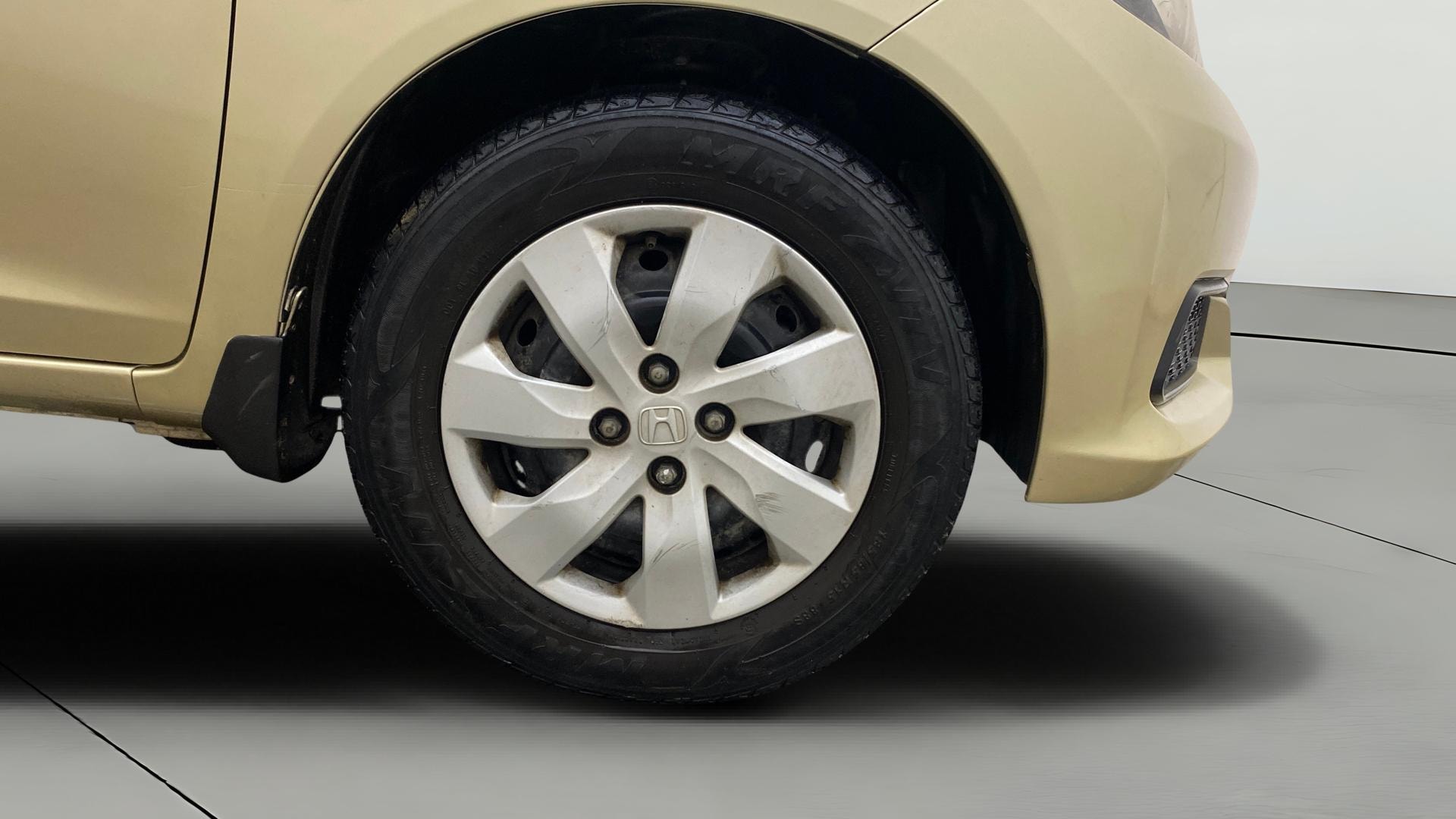 View 2015 Honda Mobilio E Diesel Image 41 Used 2015 Honda Mobilio E Diesel Image 41