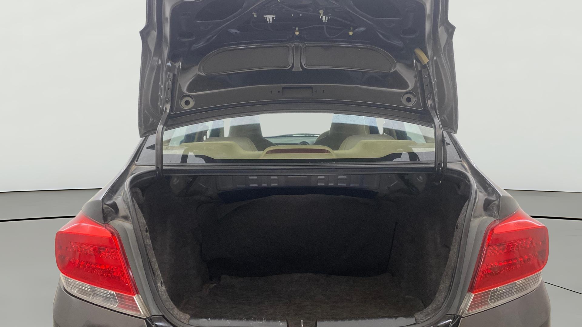 View 2015 Honda Amaze E MT Petrol BS IV Image 37 Used 2015 Honda Amaze E MT Petrol BS IV Image 37