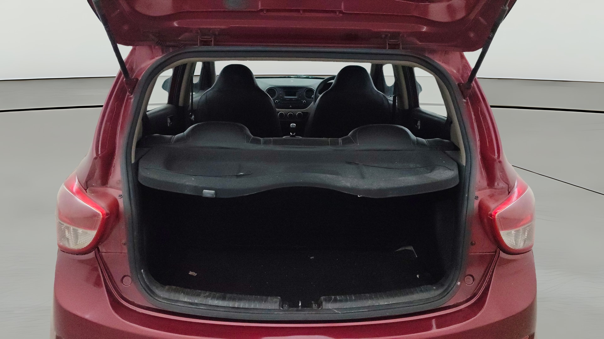 View 2014 Hyundai Grand i10 Sportz 1.2 Kappa Image 37 Used 2014 Hyundai Grand i10 Sportz 1.2 Kappa Image 37