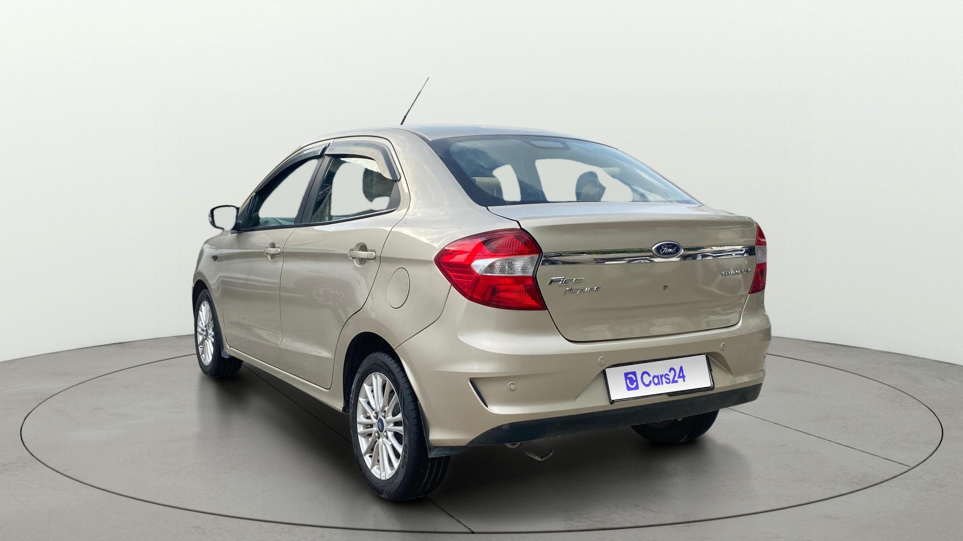 View 2019 Ford Figo Aspire 1.2P Ambiente MT BS IV Image 2 Used 2019 Ford Figo Aspire 1.2P Ambiente MT BS IV Image 2