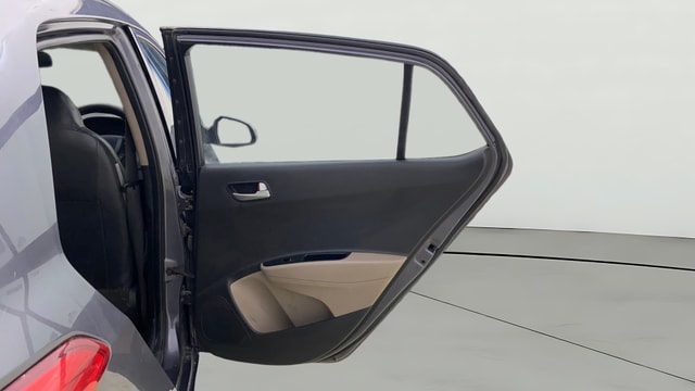 View Hyundai Grand i10 Image 5 Used Hyundai Grand i10 Image 5