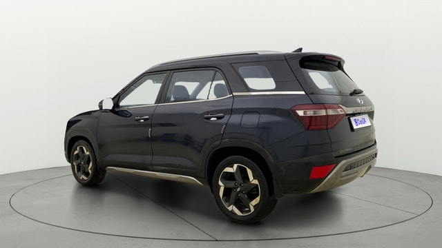 View Hyundai Alcazar Image 2 Used Hyundai Alcazar Image 2