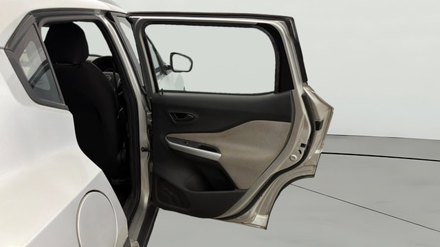 View Nissan Magnite Image 7 Used Nissan Magnite Image 7