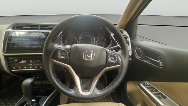 View Honda City ZX Image 21 Used Honda City ZX Image 21