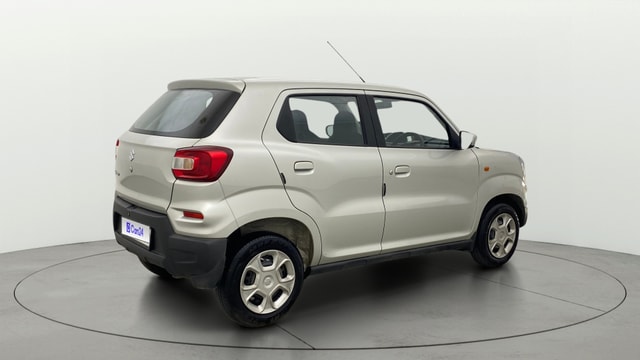 View Maruti Suzuki 1000 Image 42 Used Maruti Suzuki 1000 Image 42