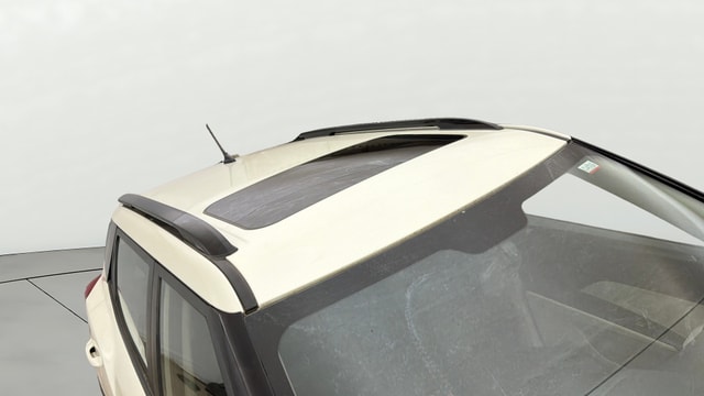 View Mahindra XUV300 Image 6 Used Mahindra XUV300 Image 6