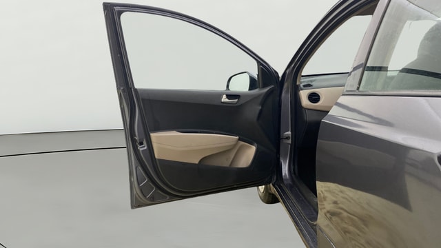 View Hyundai Grand i10 Image 30 Used Hyundai Grand i10 Image 30