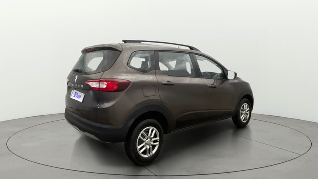 View Renault Triber Image 44 Used Renault Triber Image 44