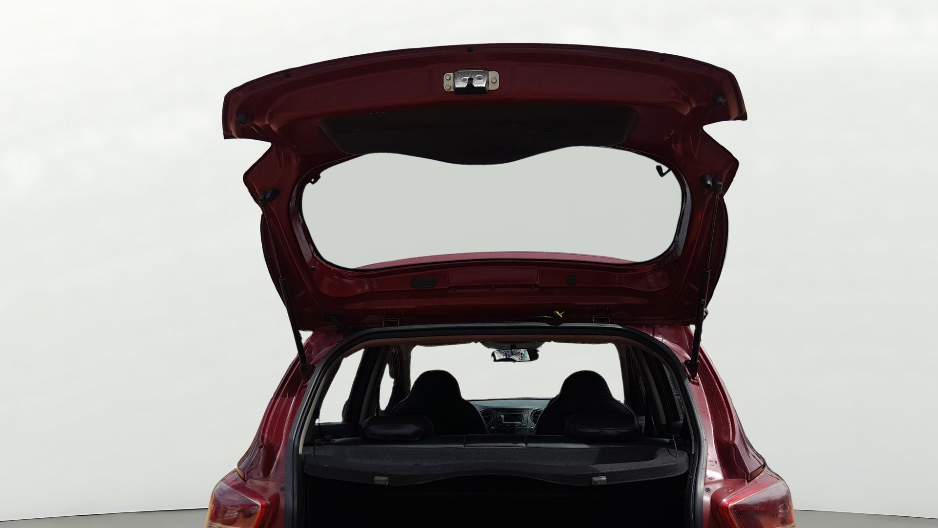 View 2014 Hyundai Grand i10 Asta AT 1.2 Kappa VTVT Image 16 Used 2014 Hyundai Grand i10 Asta AT 1.2 Kappa VTVT Image 16