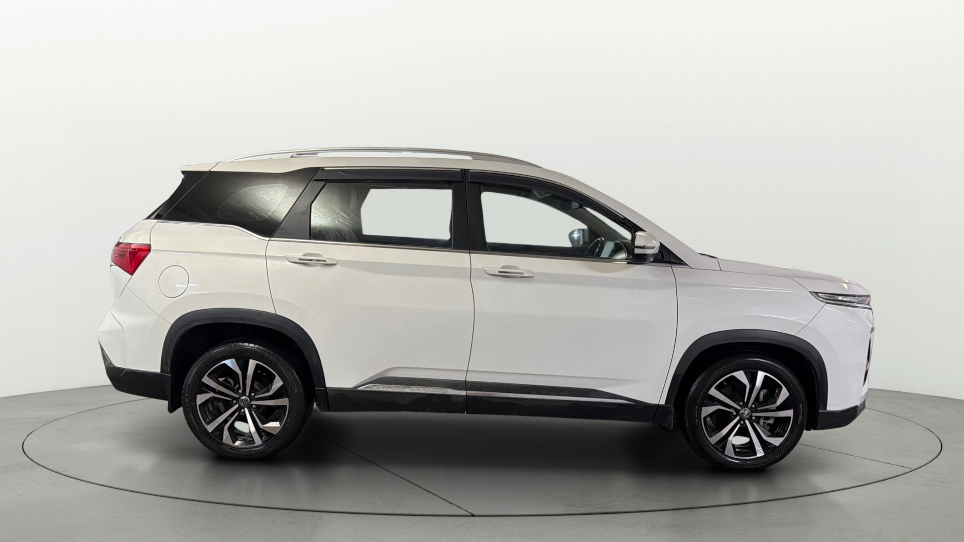 Used 2023 MG Hector Plus Used 2023 MG Hector Plus