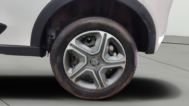 View Tata Nexon Image 11 Used Tata Nexon Image 11