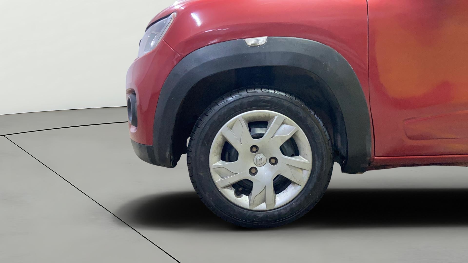 View 2017 Renault Kwid RXL Image 27 Used 2017 Renault Kwid RXL Image 27