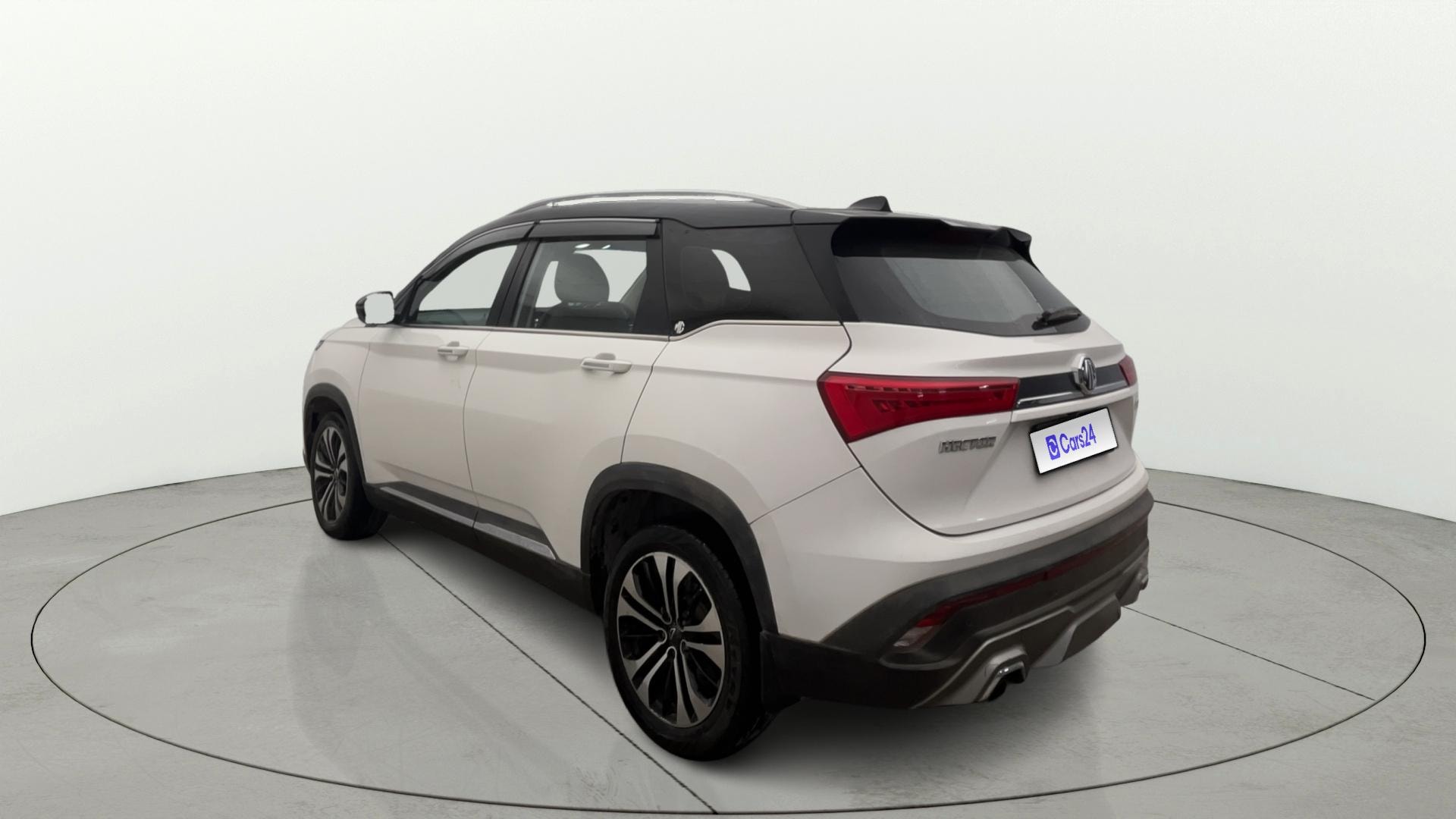 View 2021 MG Hector Sharp Diesel Image 2 Used 2021 MG Hector Sharp Diesel Image 2