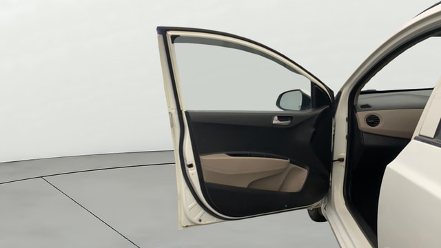 View Hyundai Grand i10 Image 31 Used Hyundai Grand i10 Image 31