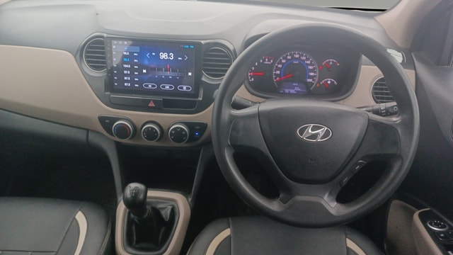 View Hyundai Grand i10 Image 20 Used Hyundai Grand i10 Image 20