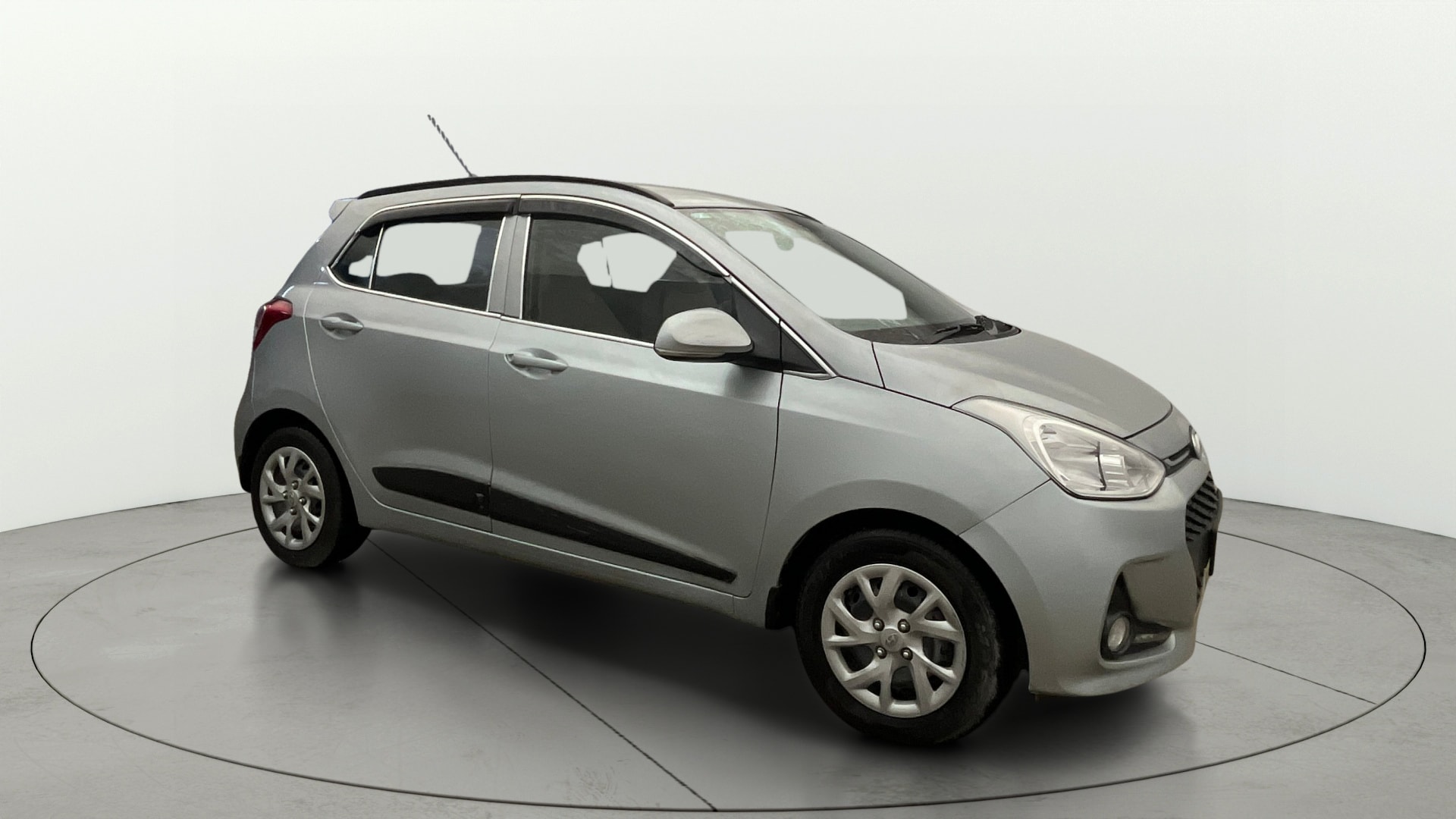 View 2019 Hyundai Grand i10 Sportz 1.2 Kappa Image 36 Used 2019 Hyundai Grand i10 Sportz 1.2 Kappa Image 36