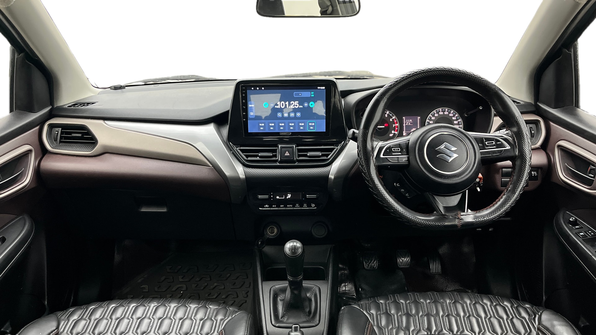 View 2024 Maruti Suzuki 1000 Base Variant Image 16 Used 2024 Maruti Suzuki 1000 Base Variant Image 16