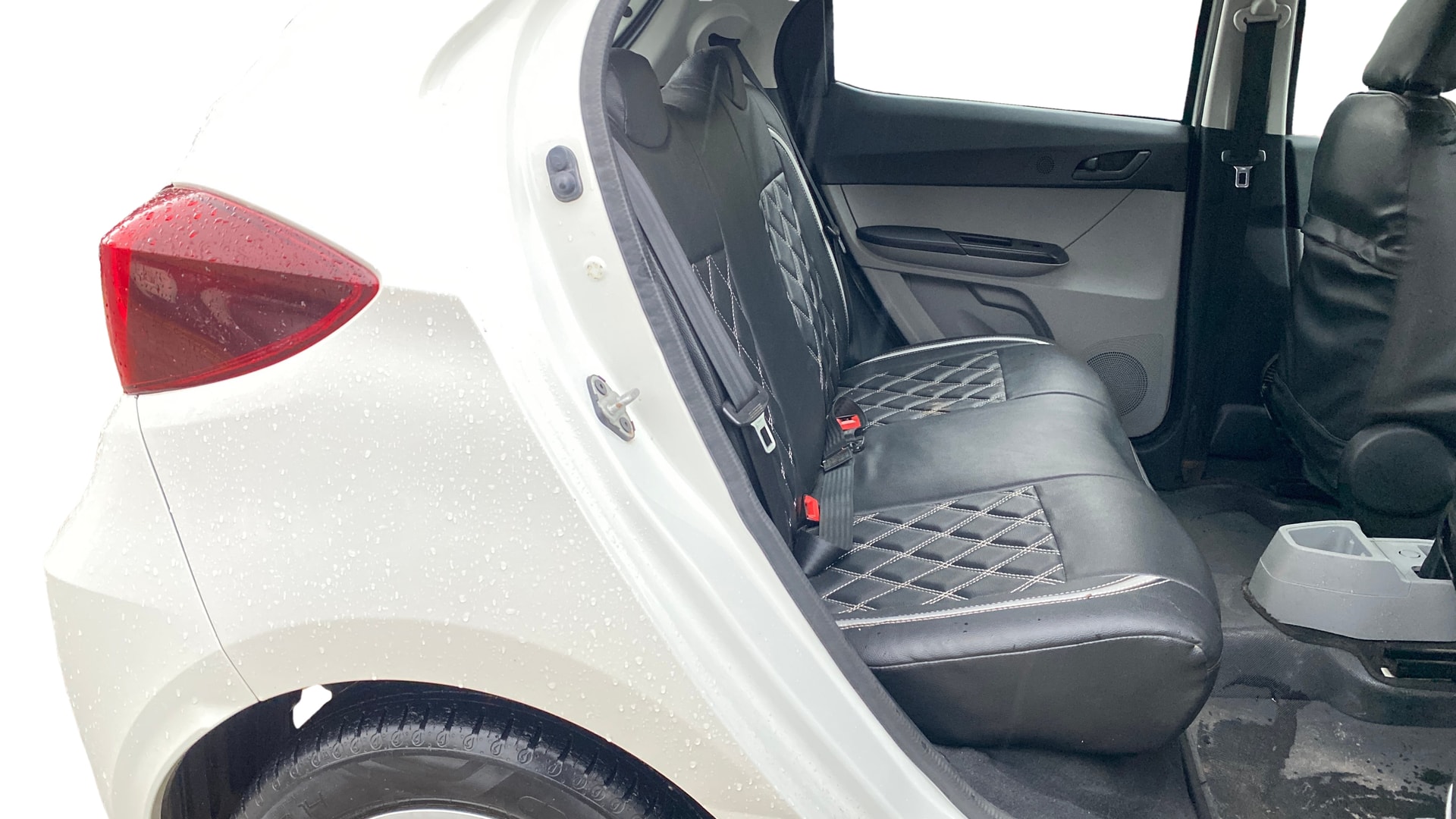 View 2021 Tata Tiago Revotorq XB Image 28 Used 2021 Tata Tiago Revotorq XB Image 28
