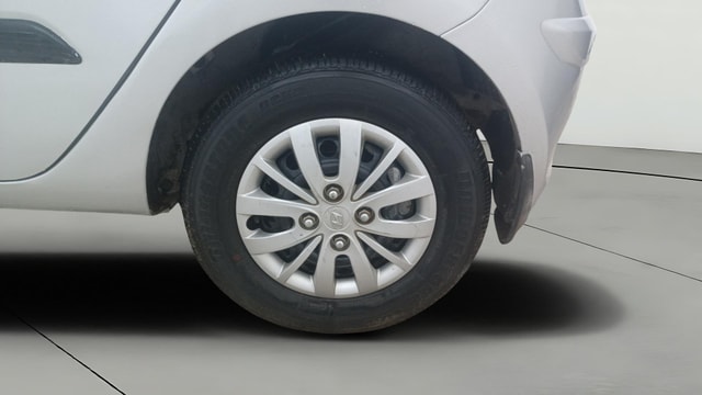 View Hyundai i10 Image 7 Used Hyundai i10 Image 7