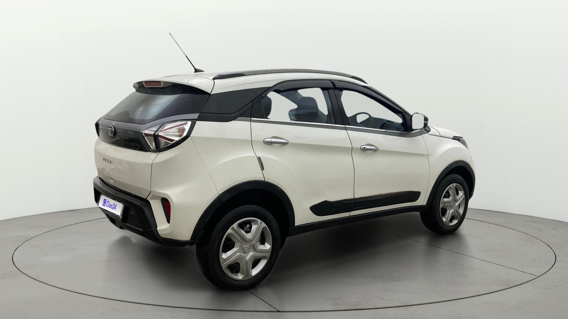 View 2022 Tata Nexon Revotron XM Image 42 Used 2022 Tata Nexon Revotron XM Image 42