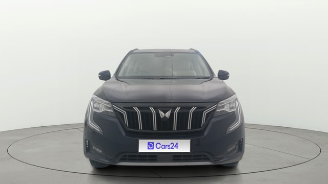 View Mahindra XUV700 Image 1 Used Mahindra XUV700 Image 1
