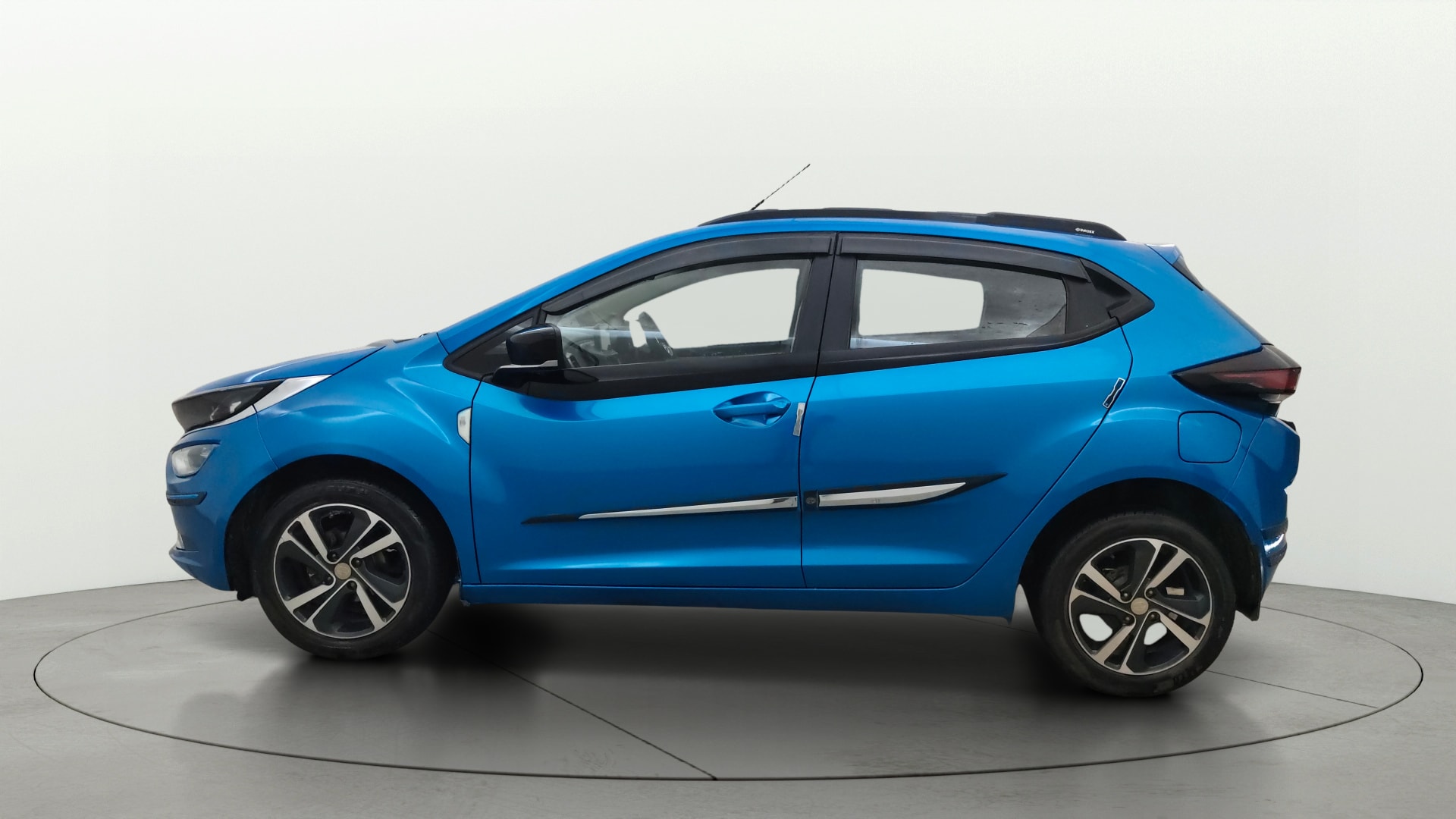 View 2021 Tata Altroz XZ Petrol Image 6 Used 2021 Tata Altroz XZ Petrol Image 6