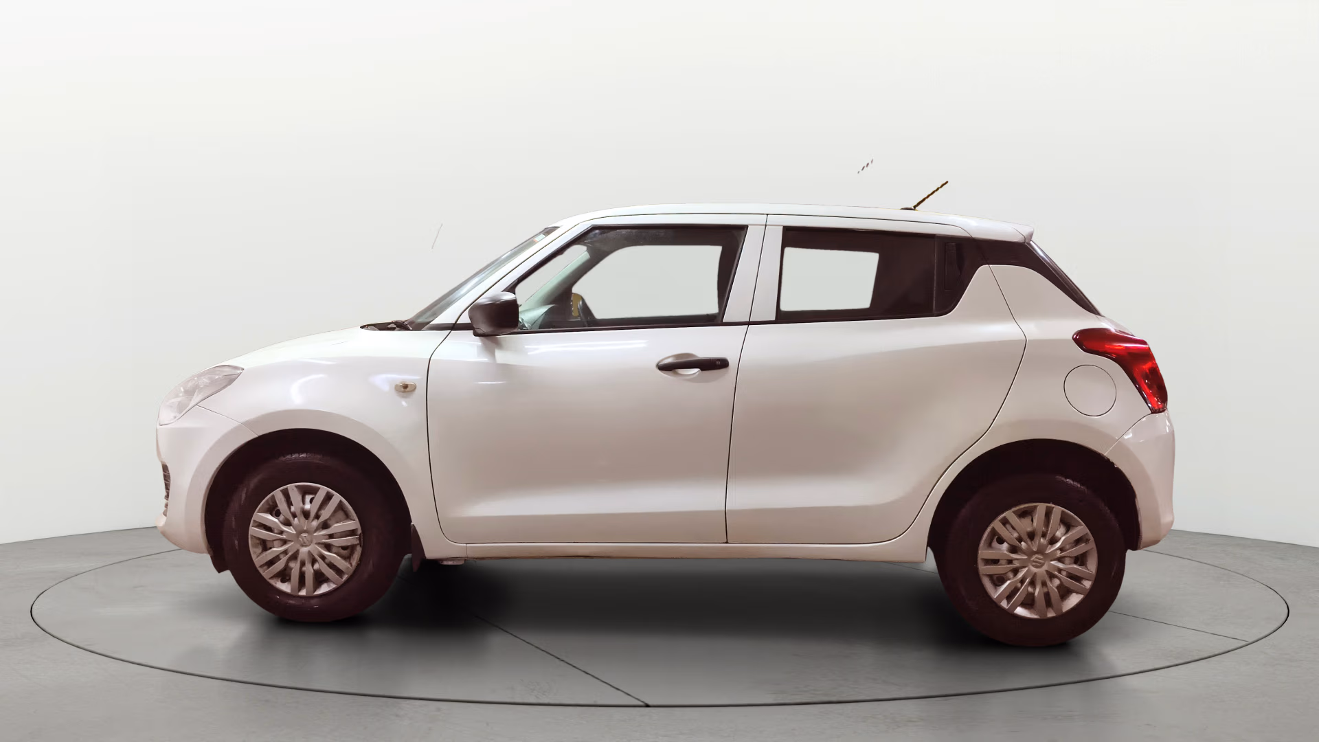 View 2023 Maruti Suzuki 1000 Base Variant Image 5 Used 2023 Maruti Suzuki 1000 Base Variant Image 5