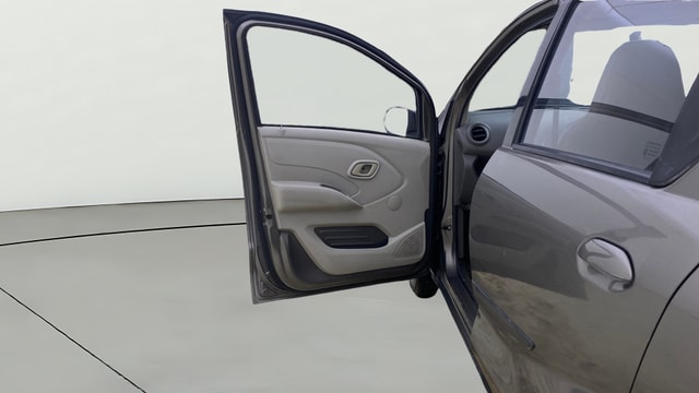 View Datsun Redi GO Image 30 Used Datsun Redi GO Image 30