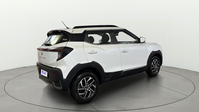 View Mahindra XUV 3XO Image 47 Used Mahindra XUV 3XO Image 47