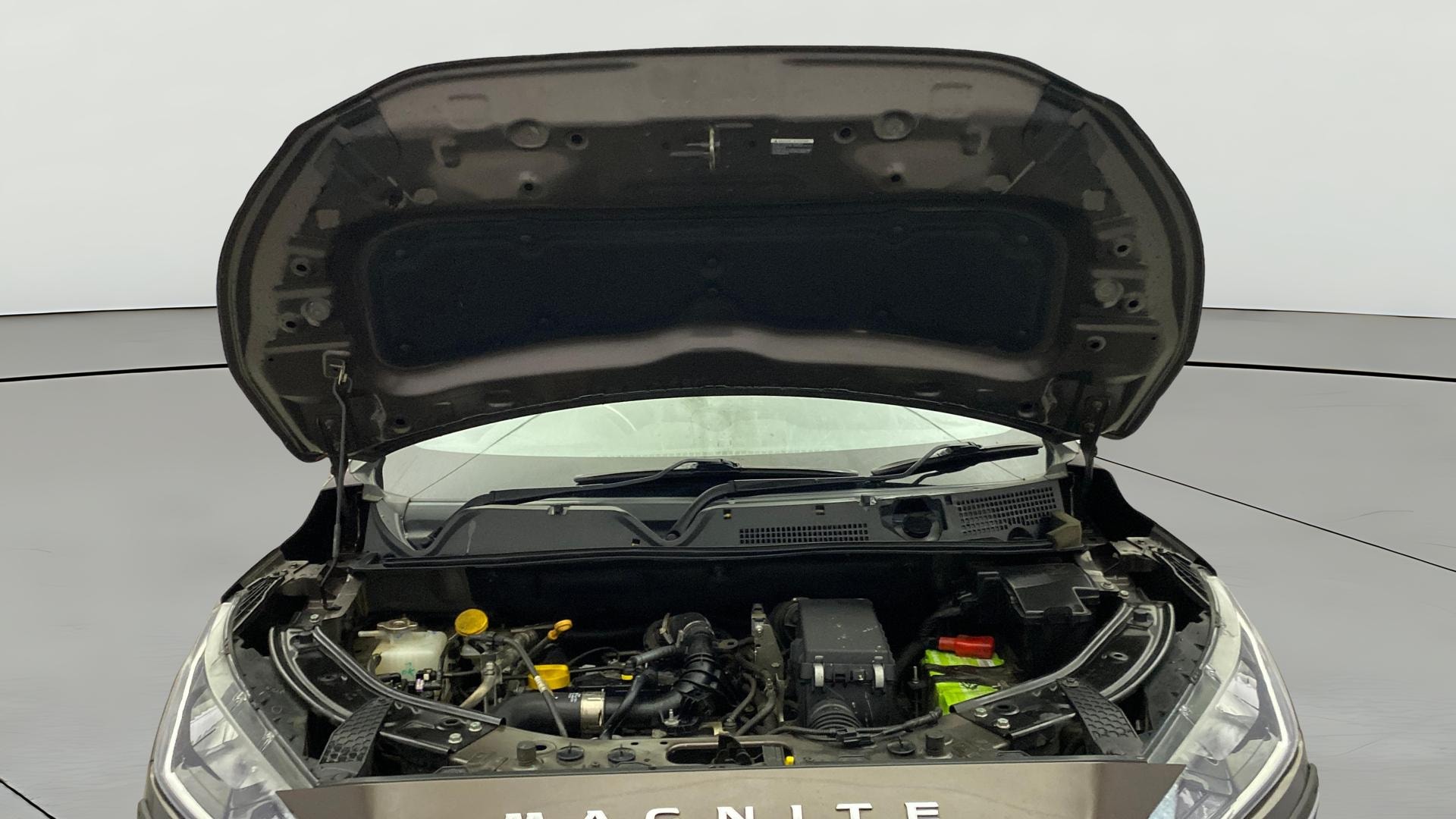 View 2023 Nissan Magnite Turbo XV Image 32 Used 2023 Nissan Magnite Turbo XV Image 32