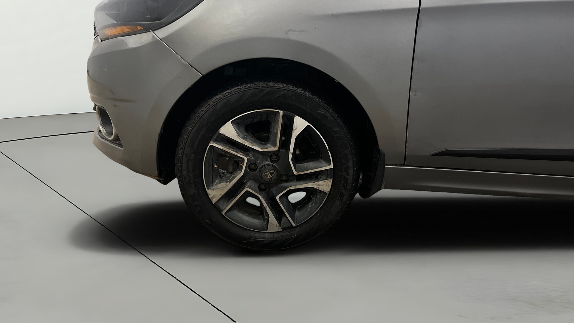 View 2019 Tata Tigor XE Diesel Image 33 Used 2019 Tata Tigor XE Diesel Image 33