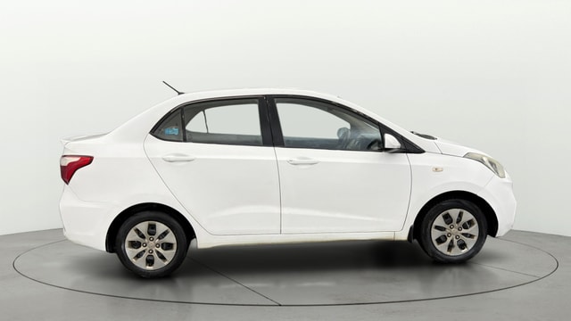 View Hyundai Xcent Image 8 Used Hyundai Xcent Image 8