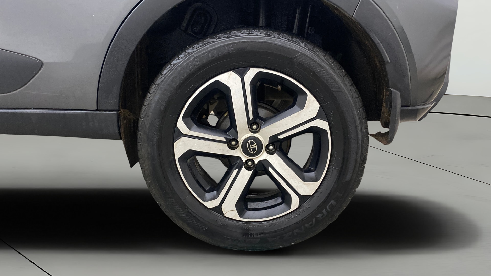 View 2021 Tata Nexon Revotron XE Image 12 Used 2021 Tata Nexon Revotron XE Image 12