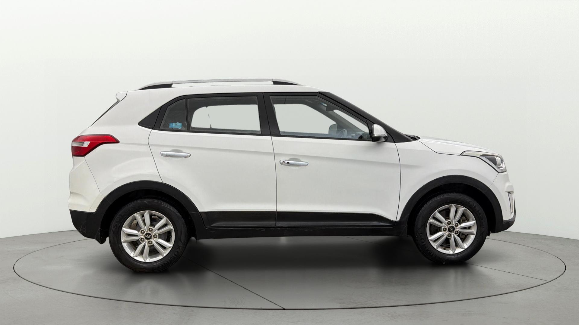 View 2016 Hyundai Creta 1.6 SX Plus Petrol Image 8 Used 2016 Hyundai Creta 1.6 SX Plus Petrol Image 8